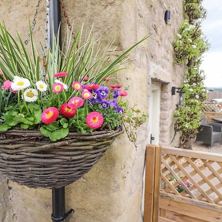Pear Tree Cottage At Hey Farm Barnoldswick Exterior foto