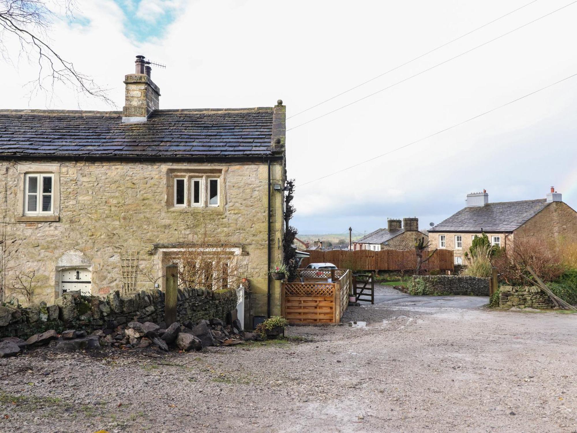 Pear Tree Cottage At Hey Farm Barnoldswick Exterior foto